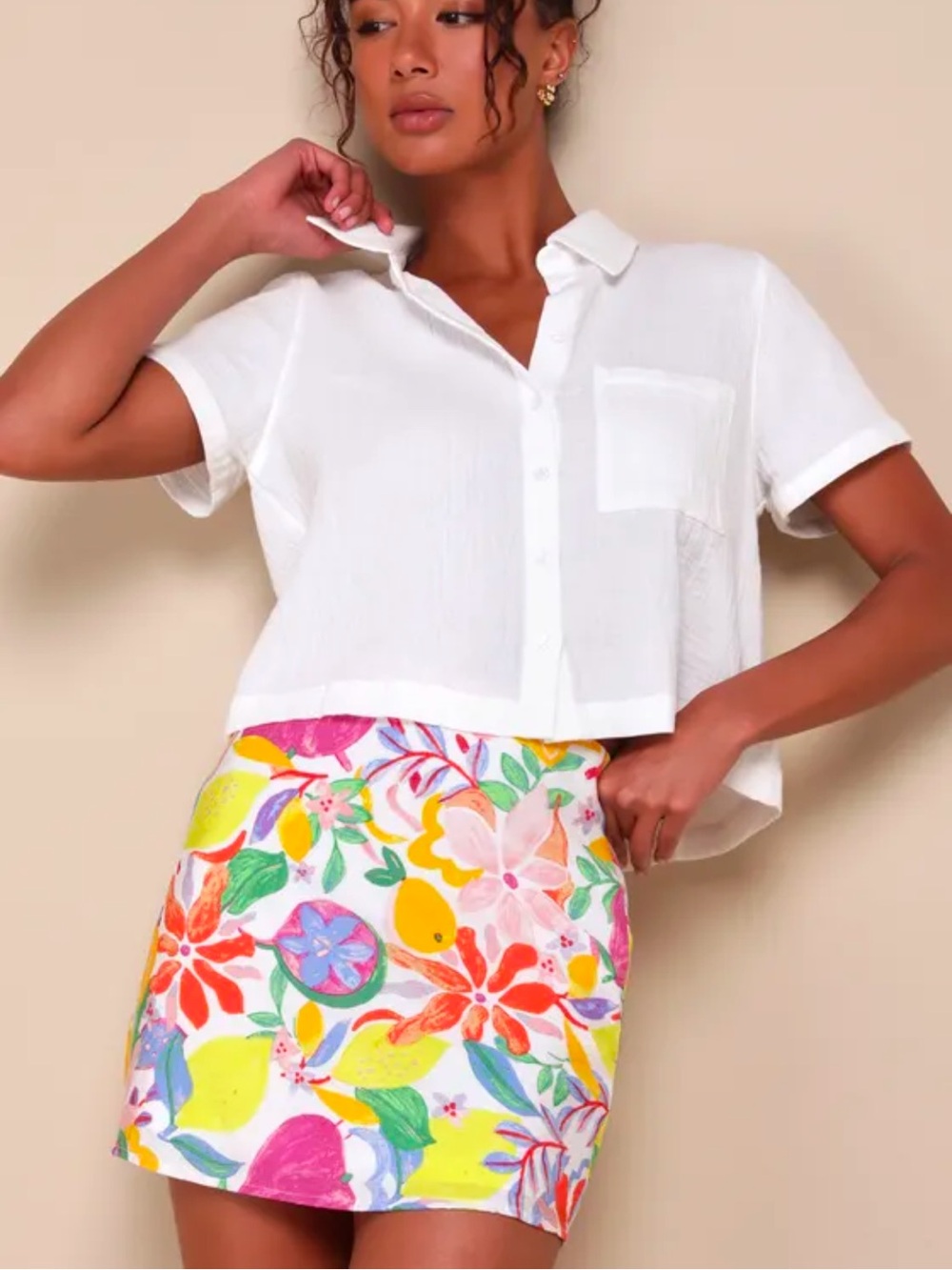Vibrant Summer Ivory Fruit and Floral Print High-Rise Mini Skirt
